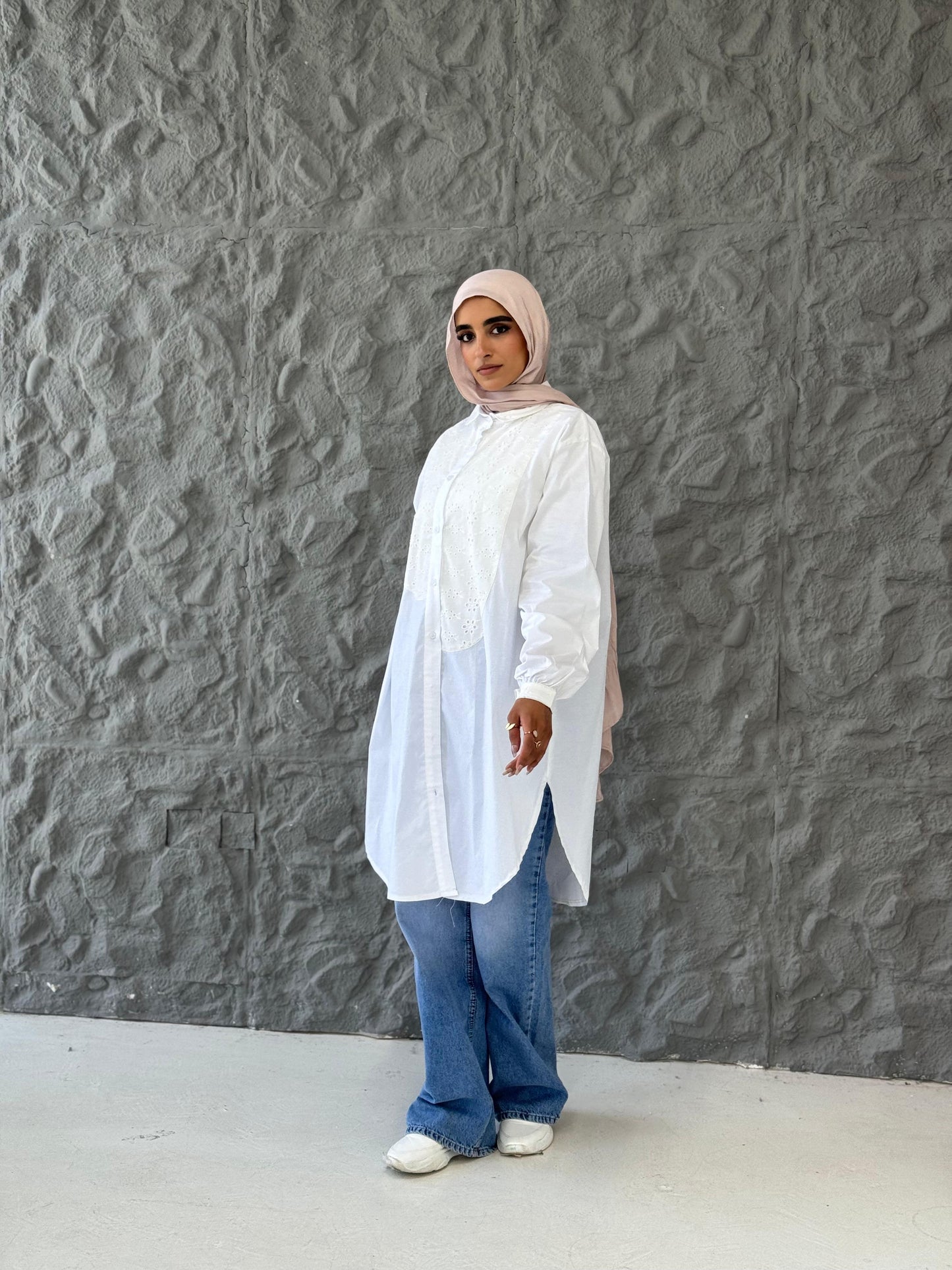 Yasmine Poplin Cotton Long Shirt in White