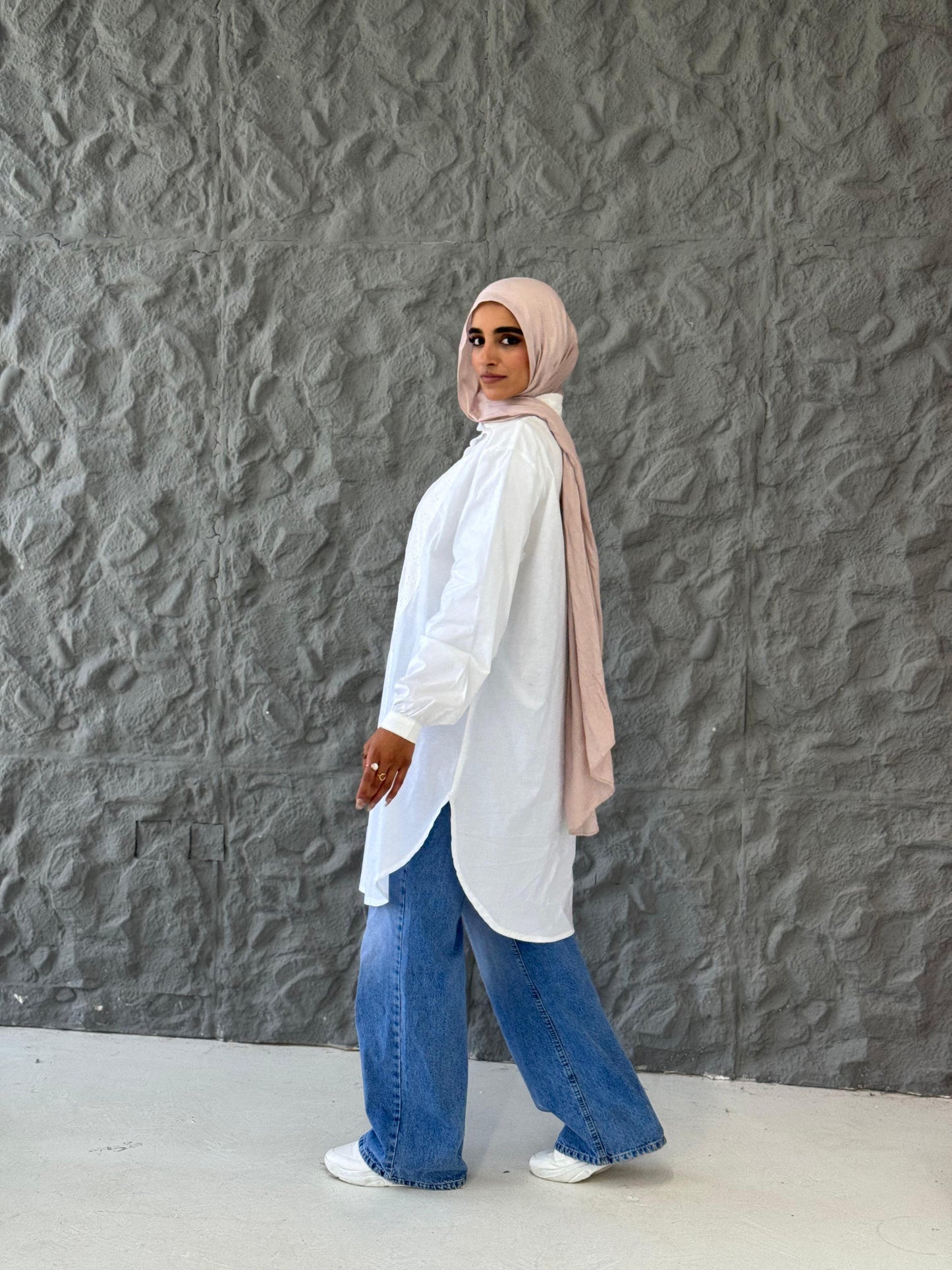 Yasmine Poplin Cotton Long Shirt in White
